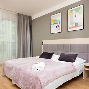 https://business-studio-apartments-wolska-by-renters.warsawhotelspoland.com